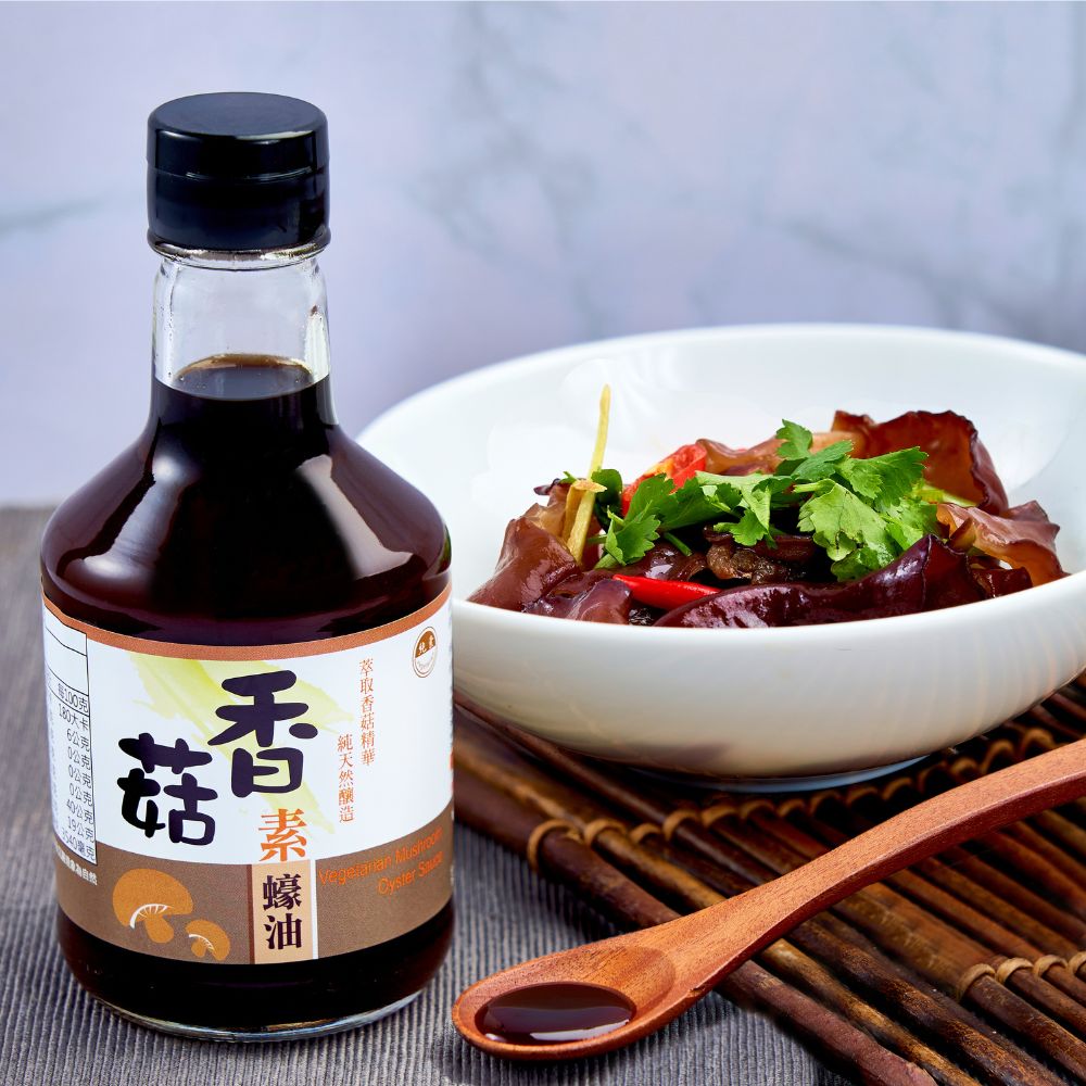 #6046 香菇素蠔油 Vegetarian Mushroom Oyster Sauce (菇王) 300 ml